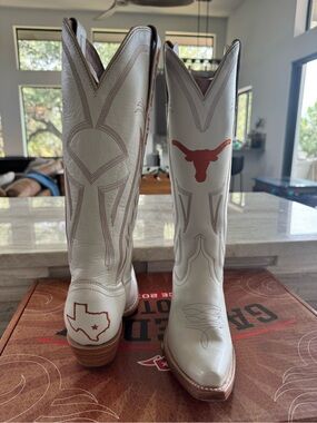 Gameday White Western Cowboy Boots with Burnt Orange Longhorn Detail